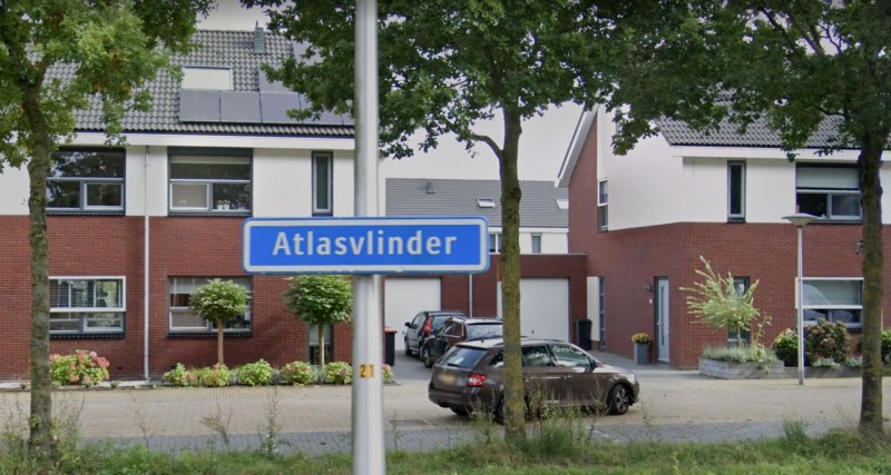 Atlasvlinder straatnaambord.jpg