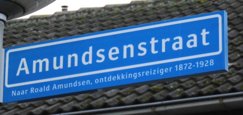 Amundsenstraat straatnaambord.jpg