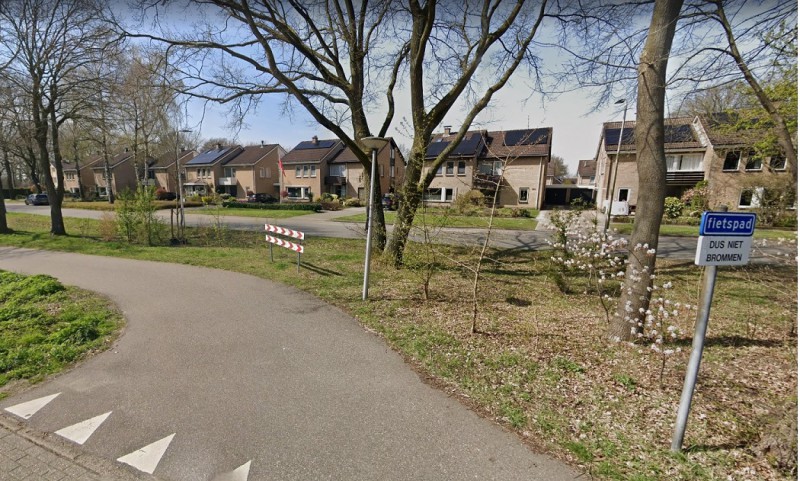 Amelinkpad fietspad van Demmerskamp naar Voortsweg.jpg