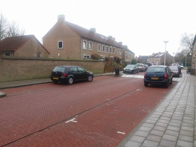 Berkstraat vanaf Dennenweg.jpg