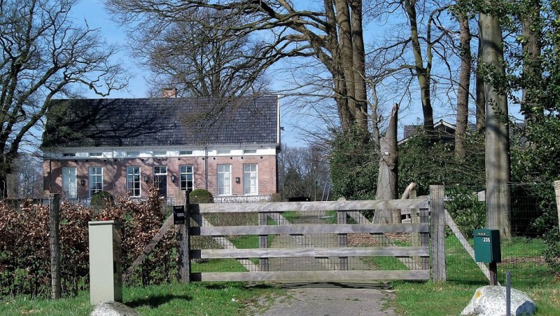 Lossersestraat 235 Boerderij De Wigger, rijksmonument..jpg