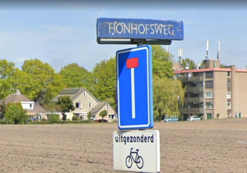 Honhofsweg straatnaambord.jpg