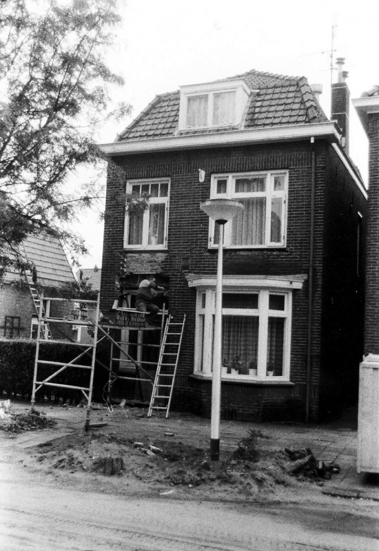 Sumatrastraat 56 Enkel woonhuis tijdens renovatie.jpg