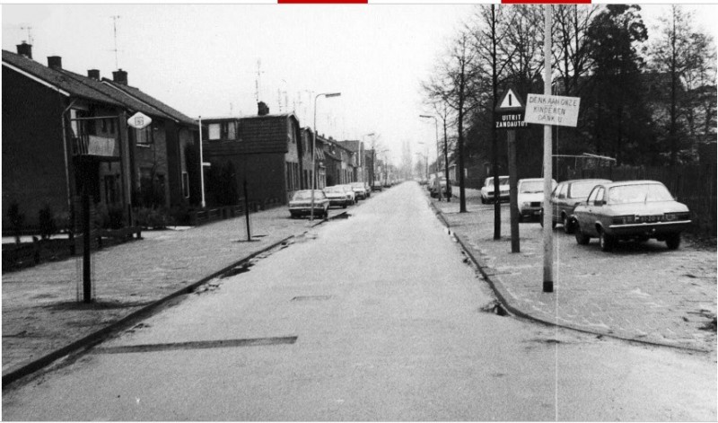 Schipholtstraat 165 met rechts het hek van de Albert Schweitzerschool.jpg