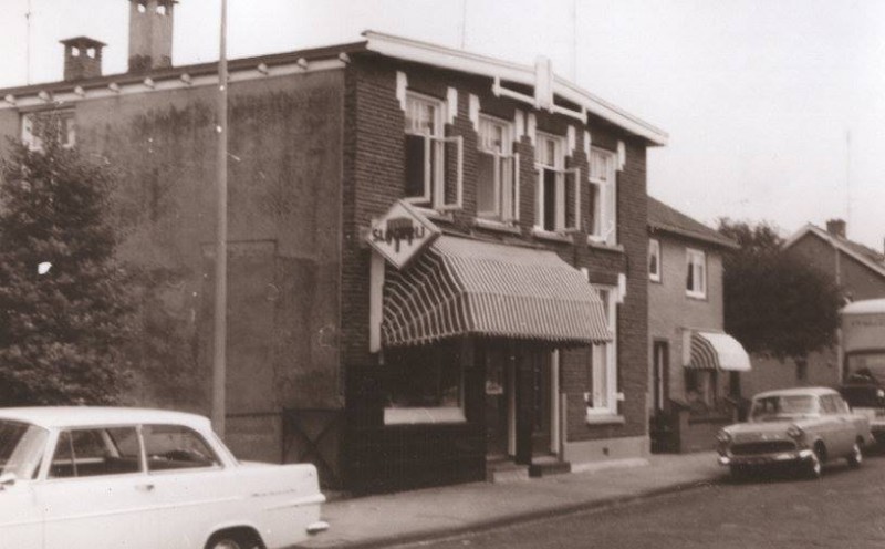 Oostveenweg 85 slagerij 1967.jpg