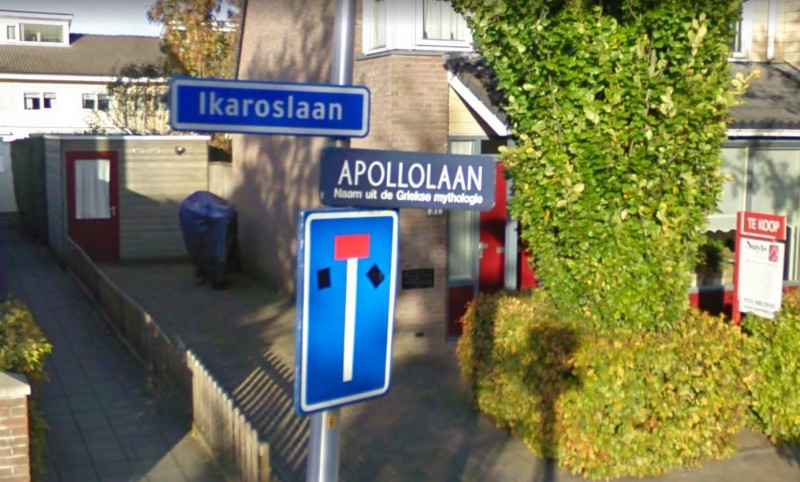Ikaroslaan straatnaambord.jpg