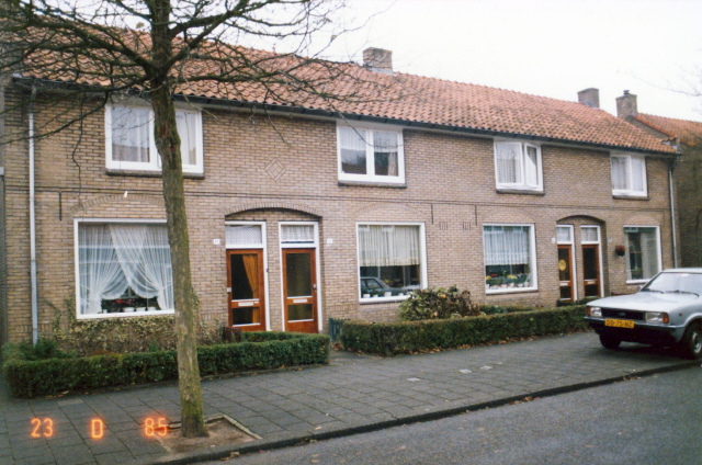Olivier van Noortstraat 11 woningen 1985.jpeg