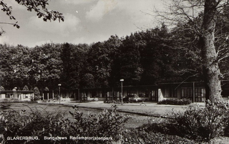 Redemptoristenpark Glanerbrug bungalows.jpg