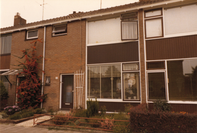 Robert Scottstraat 124 woningen 1980.jpeg