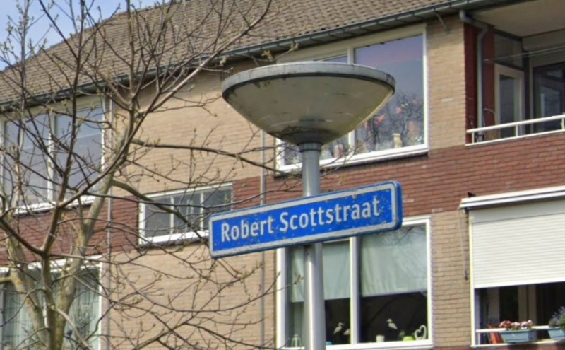 Robert Scottstraat straatnaambord.jpg