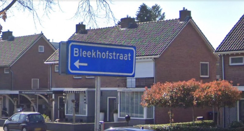 Bleekhofstraat straatnaambord.jpg