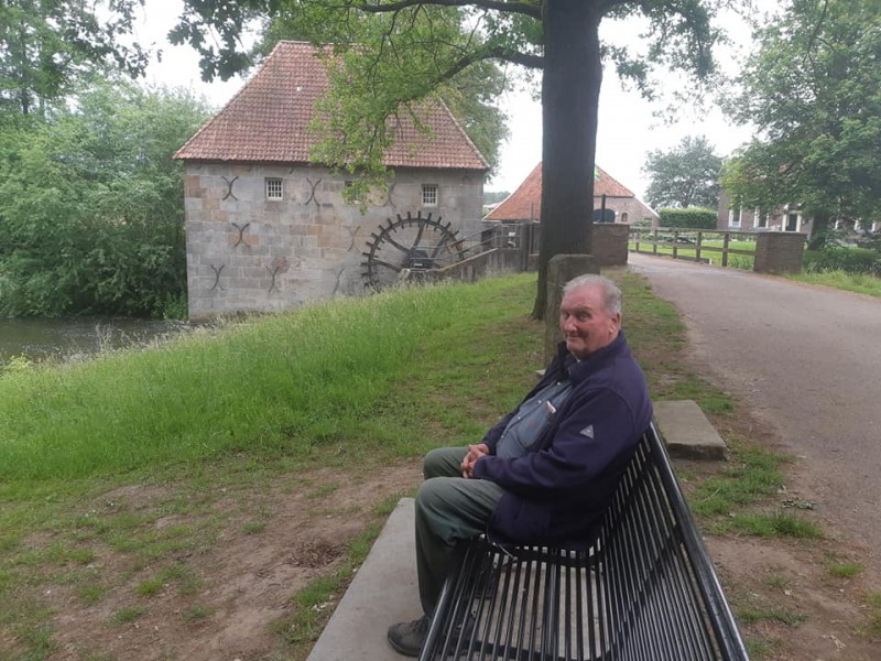 Arie bij de Mallumsche molen Eibergen 5-6-2022.jpg