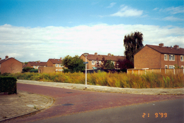 Keteldiepstraat Braakliggend bouwterrein aan de Rijnstraat in de wijk Deppenbroek 21-9-1999.jpeg