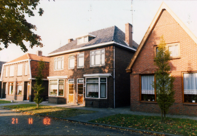 Lekstraat woningen 1982.jpeg