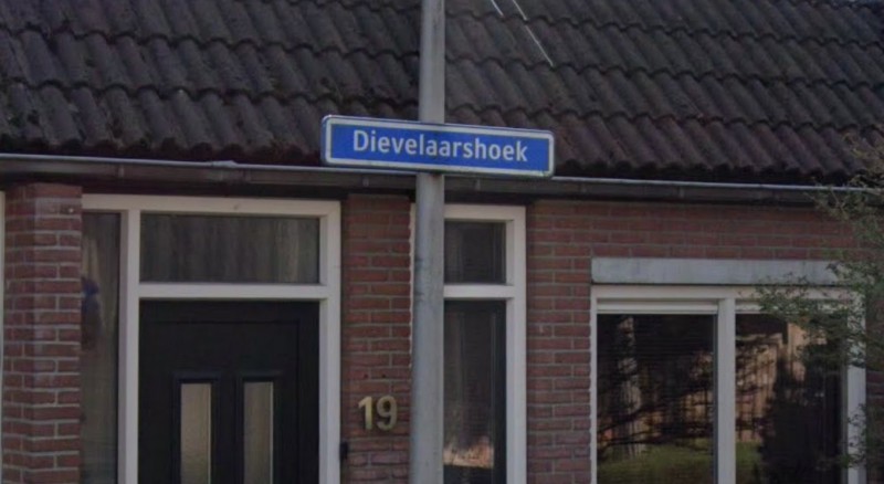 Dievelaarshoek straatnaambord.jpg