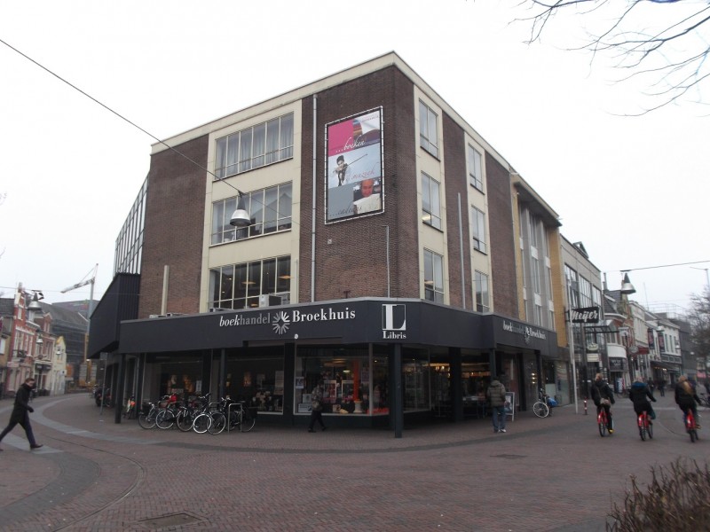 Marktstraat Boekhandel Broekhuis.JPG