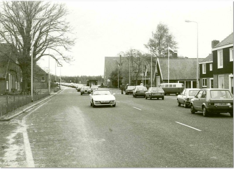 Knalhutteweg. Grensovergang de Knalhutte. Datering - 17 april 1981.JPG