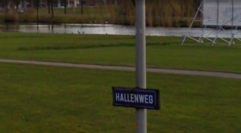 Hallenweg straatnaambord.jpg