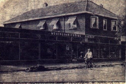 Gronausestraat 1088 winkel Bakker Wonen 1975.jpg