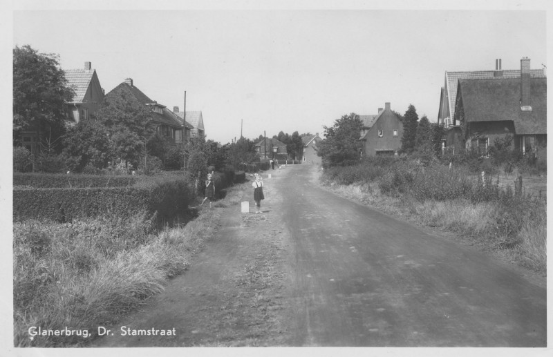 Dr. Stamstraat Glanerbrug 1952.jpeg