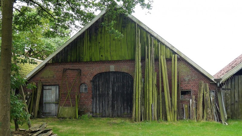 Linderesweg 25 boerderij.jpg