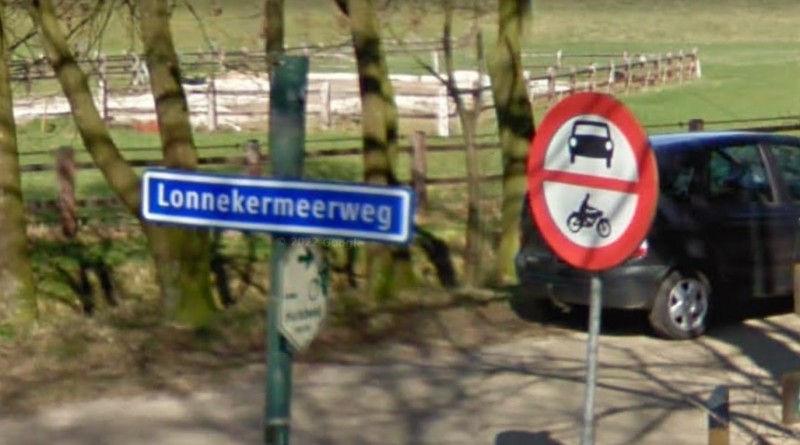 Lonnekermeerweg straatnaambord.jpg