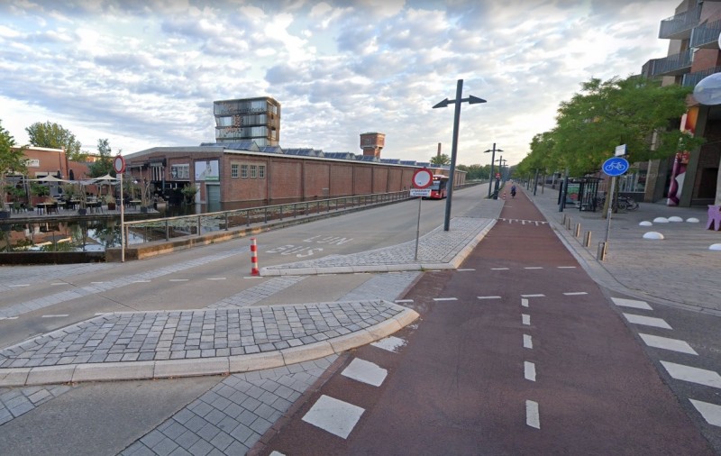 Lonnekerspoorpad fietspad vanaf Roomweg.jpg