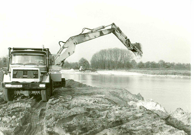 Meddelerweg Aanleg van recreatiegebied Het Rutbeek nov. 1979.jpeg