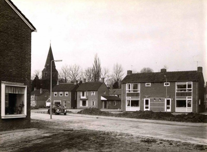 P.H. ter Meulenplantsoen Lonneker 1958.jpg