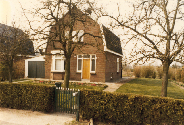 Oude Veenweg woning 1977.jpeg
