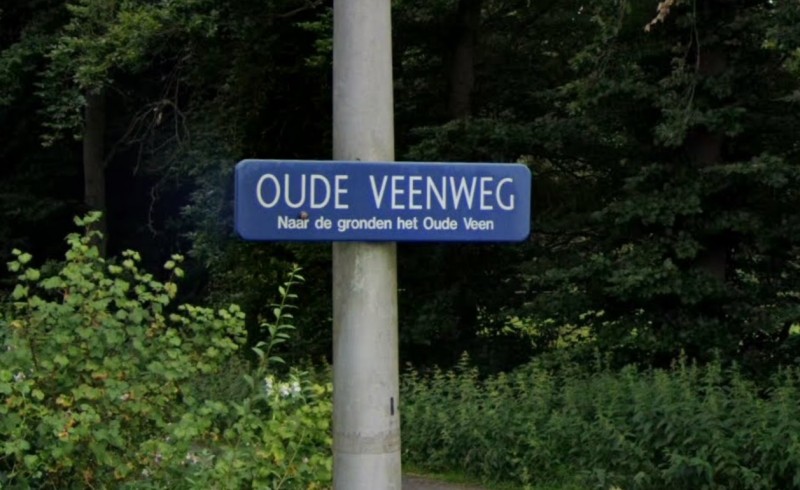 Oude Veenweg straatnaambord.jpg