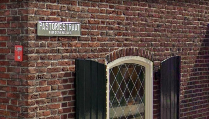 Pastoriestraat straatnaambord.jpg