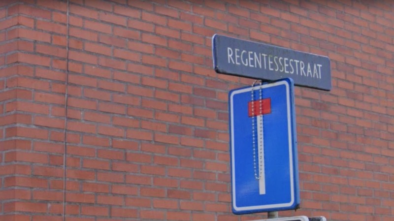 Regentessestraat straatnaambord.jpg