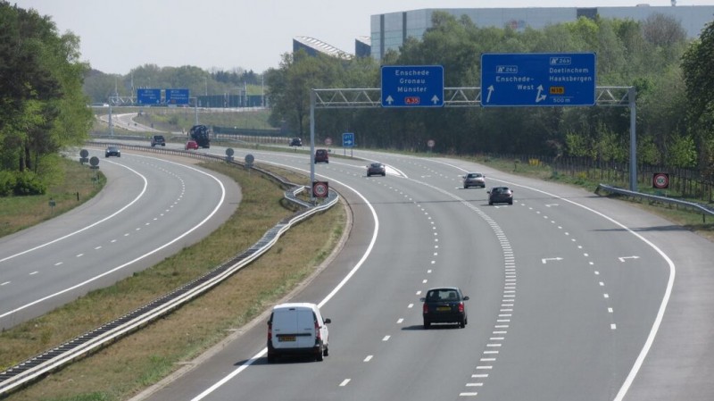 Rijksweg A35 afslag Enschede-West.jpg