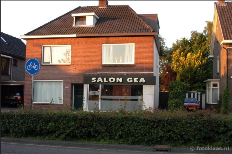 Gronausestraat 1058 Salon Gea 20-7-2003.jpg