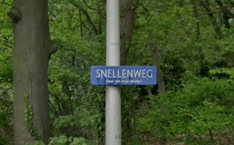 Snellenweg straatnaambord.jpg