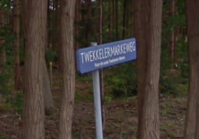 Twekkelermarkeweg straatnaambord.jpg