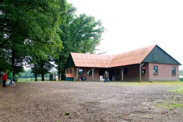 Veldscholteweg 120 hondenschool Maroef.jpg