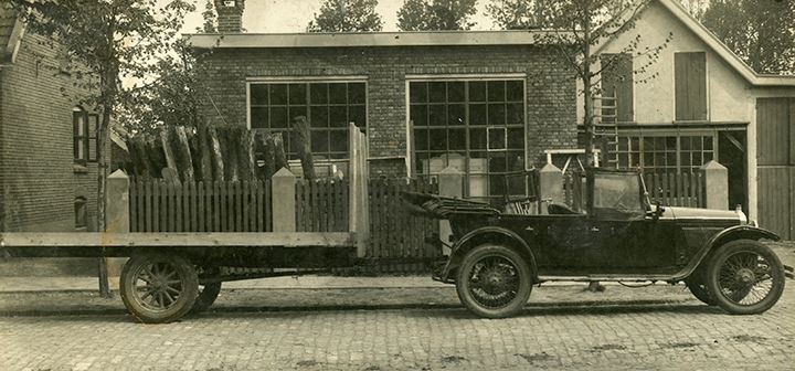 Schipholtstraat werkplaats Halman later melkinrichting Dinkelland.jpg