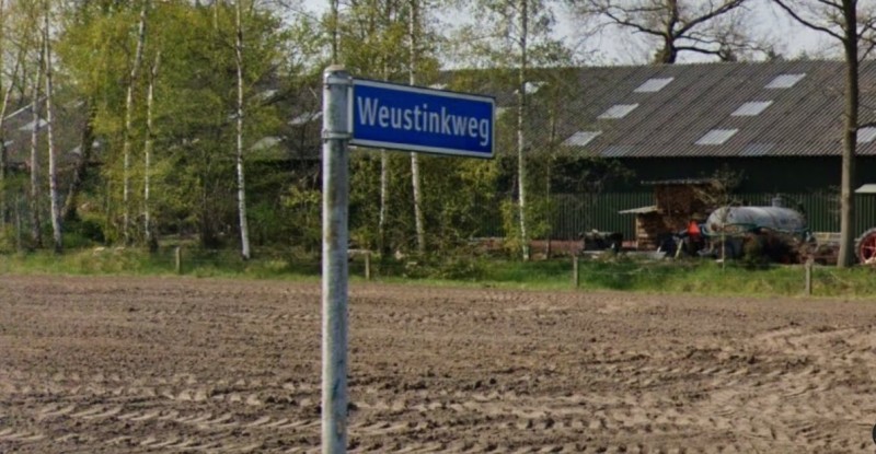 Weustinkweg straatnaambord.jpg