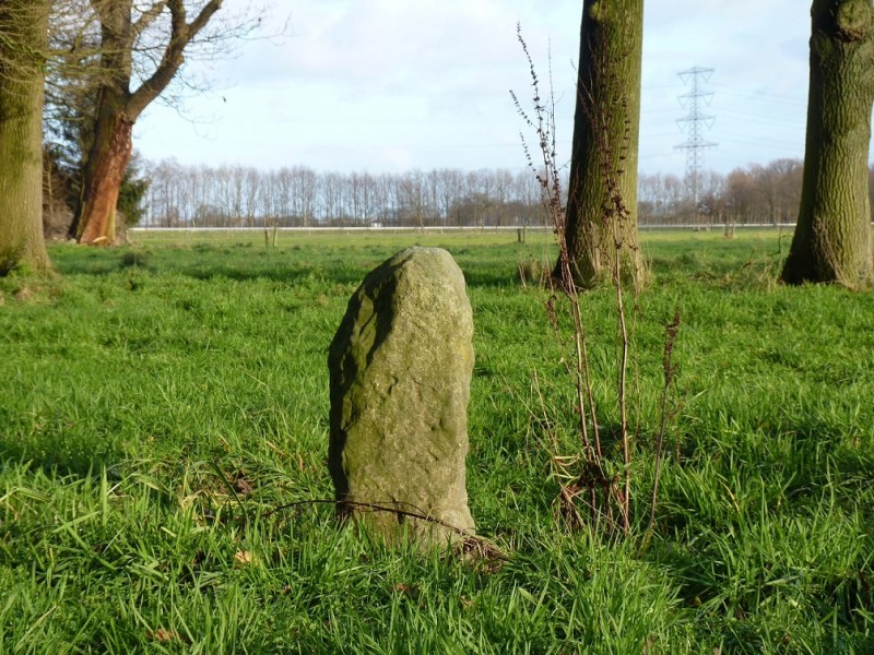 Wullenweg Belderspaal; scheiding tussen marken Usselo, Twekkelo en Oele rijksmonument.JPG