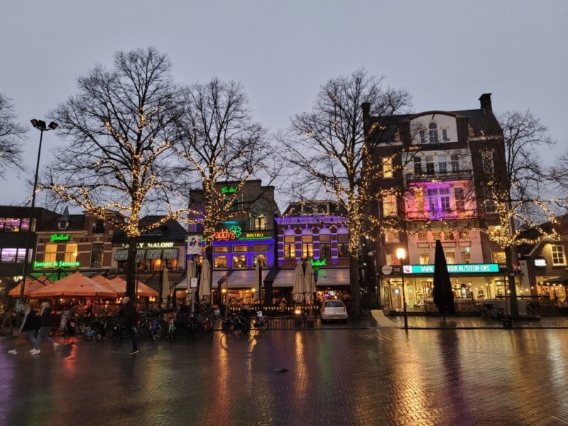 oude-markt-kerst-centrum-enschede-wintertijd.jpg