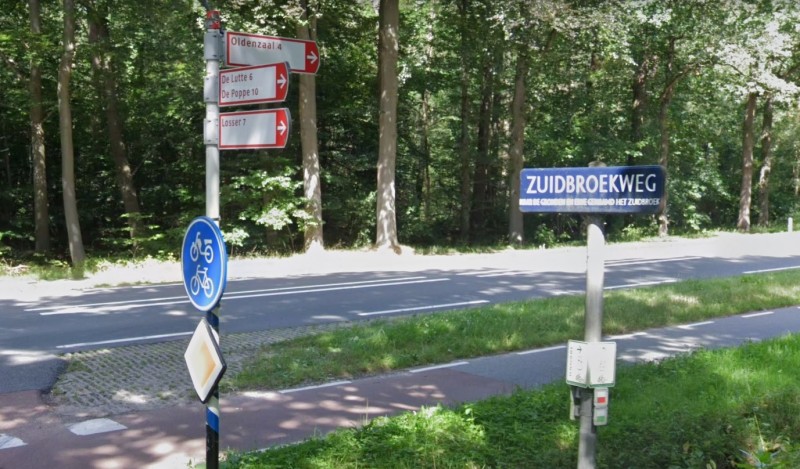 Zuidbroekweg straatnaambord.jpg