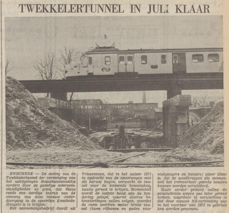Lambertus Buddestraat Twekkelertunnel krantenfoto Tubantia 6-7-1974.jpg