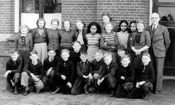 Schoolstraat 1 Koningin Wilhelmina school 1952-1953.jpg
