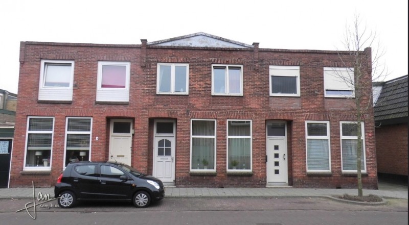 Dr. Stamstraat 3-5-7 Glanerbrug woningen 30-11-2014.jpg