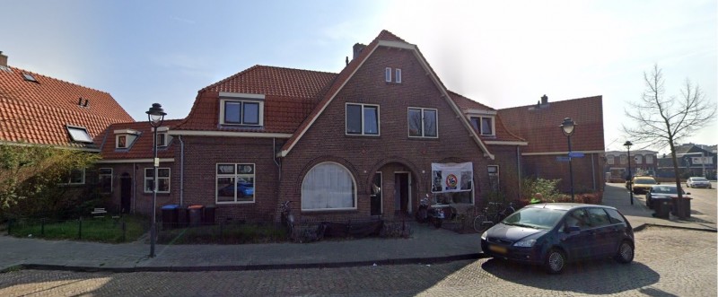 Pathmosstraat 2-4 hoek Willem de Clercqstraat.jpg