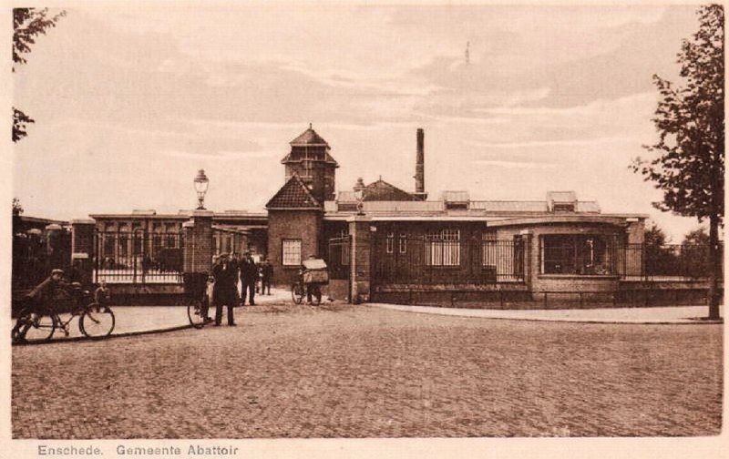 Volksparksingel 3 Gemeente Abattoir slachthuis. Ongeveer het eindpunt van de vroegere weg Koffieboontje.jpg