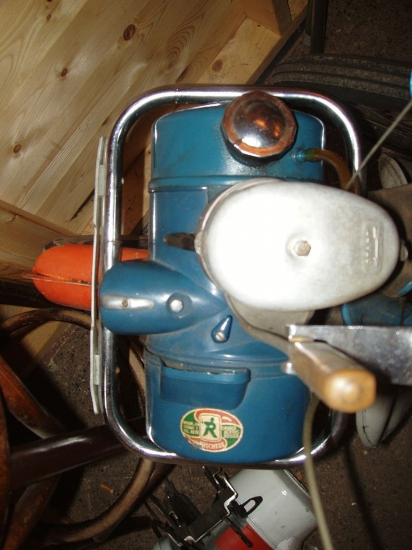 Bertus Rosier Solex dealer sticker.jpg