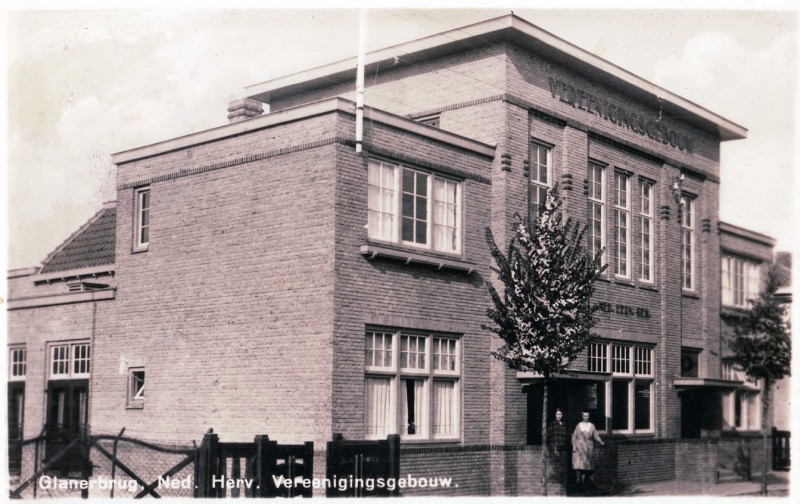 Veldstraat 3 Glanerbrug Verenigingsgebouw Ned. Herv. Gemeente 1930.jpg